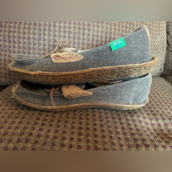 TWISTED X. ECO. Mocs. WM Sz 10. Never worn out of the house! - Picture 11 of 11